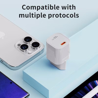 Rock sienas lādētājs T88 Sugar Cube Series GaN - Type C - QC 3.0 PD 33W 3A balts