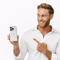 Crong Clear MAG Cover - iPhone 16 Pro Max MagSafe maciņš (Clear)