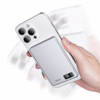 BWOO aluminium magnetic portatīvais lādētājs P75 PD 20W 5000 mAh with digital display and USB-C port sudraba