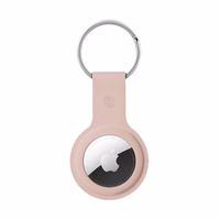 Crong Silicone maciņš with atslēgu piekariņš – aizsargājošs keychain maciņš Apple AirTag 1/2 (sand rozā)