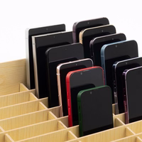 Koka uzglabāšanas kaste 48 viedtālruņiem