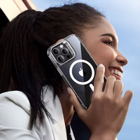 ESR Classic Hybrid Kickstand Halolock MagSafe apvalks komplekts ar statīvu + rūdītais stikls iPhone 16 Pro - caurspīdīgs