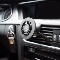 Blavec Automašīnas turētājs BH-14 magnētisks Magsafe uz gaisa restēm (BH14-MAVB) melns