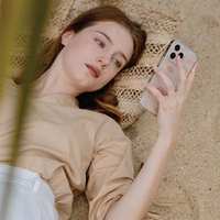 Uniq Coehl Meadow viedtālruņa apvalks iPhone 14 Plus - rozā