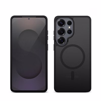 Crong Hybrid Matte Magnetic - MagSafe maciņš Samsung Galaxy S25 Ultra (melns)