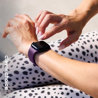 Crong Liquid - Apple Watch siksniņa 38/40/41/42 mm (Plum)