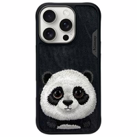 Nimmy Lielās acis mājdzīvnieks 2.0 Pandas viedtālruņa apvalks iPhone 16 Pro Max - melns