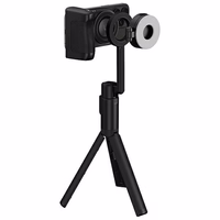 Energea Turētājs fotografēšanai ar iebūvētu portatīvo lādētāju Magear Magcam Grip melns/black MagSafe PG-MCG5K-BLK