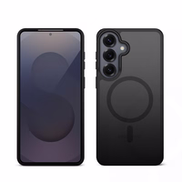 Crong Hybrid Matte Magnetic - MagSafe maciņš Samsung Galaxy S25 (melns)