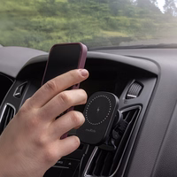 Maxlife turētājs automašīnas ventilācijas atverei MXCH-16 magnētiskais ar bezvadu uzlādi melns 15W