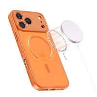 Tech-Protect BasicMag MagSafe maciņš iPhone 17 Pro oranžs