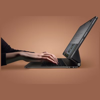 Uniq Venno Pro magnētiskais viedais apvalks ar tastatūru iPad 11" 2025 / iPad Air 11" 2024 / 2025 / iPad Pro 11" 2018 / 2020 / 2021 / 2022 / 2024 - brūns