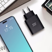 BLUE STAR lādētājs ceļojumiem ar USB-C un USB-A kontakti PD QC4.0 3A 25W TFB-TC-25WPD melns