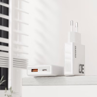 GaN Dudao A30EUL 30W USB-A / USB-C sienas lādētājs + USB-C - Lightning kabelis - balts