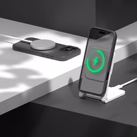 Etteri Matēts Mag maciņš for iPhone 17 melns