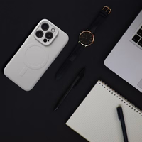 Silikona Magnētiskais viedtālruņa apvalks (ar lielu atveri), savietojams ar MagSafe, iPhone 17 Pro Max, titāna krāsas