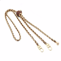 Ķēdīte / aukla ar turētāju GLAMOUR der visiem modeļiem, maksimālais platums 80 mm – brūna