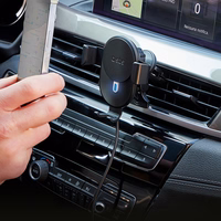 Viedtālruņa turētājs ar indukcijas lādētāju SBS TESUPWIR10CLIPSTG 10W – melns