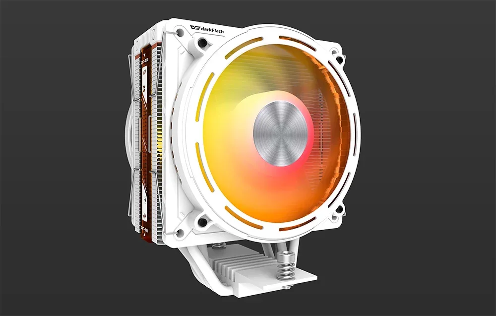 Balts Darkflash aktīvais dzesētājs uz melna fona