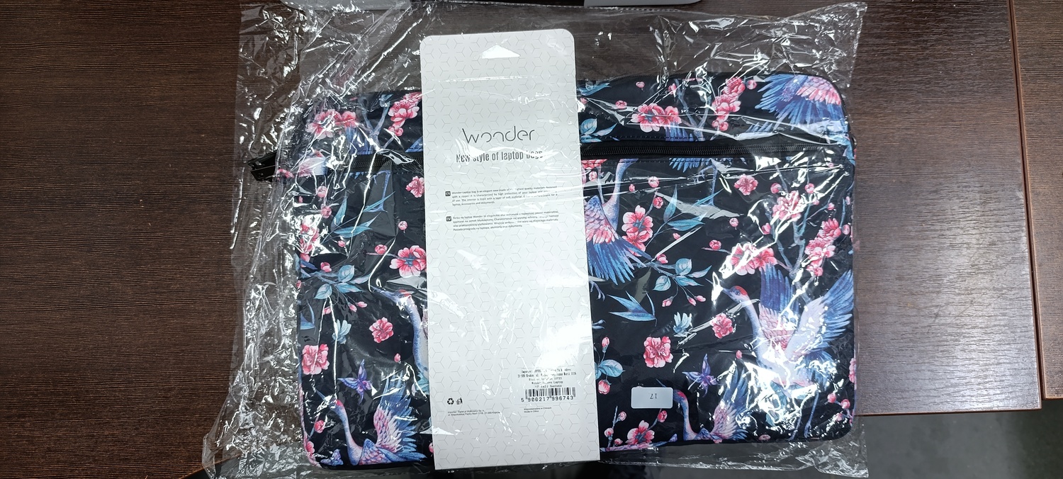 Wonder soma portativajam datoram 17 collas garni (bojats iepakojums)